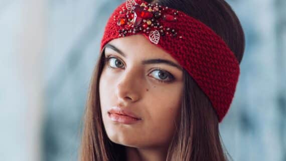 Laufstegtaugliche Frisuren mit einem Stirnband